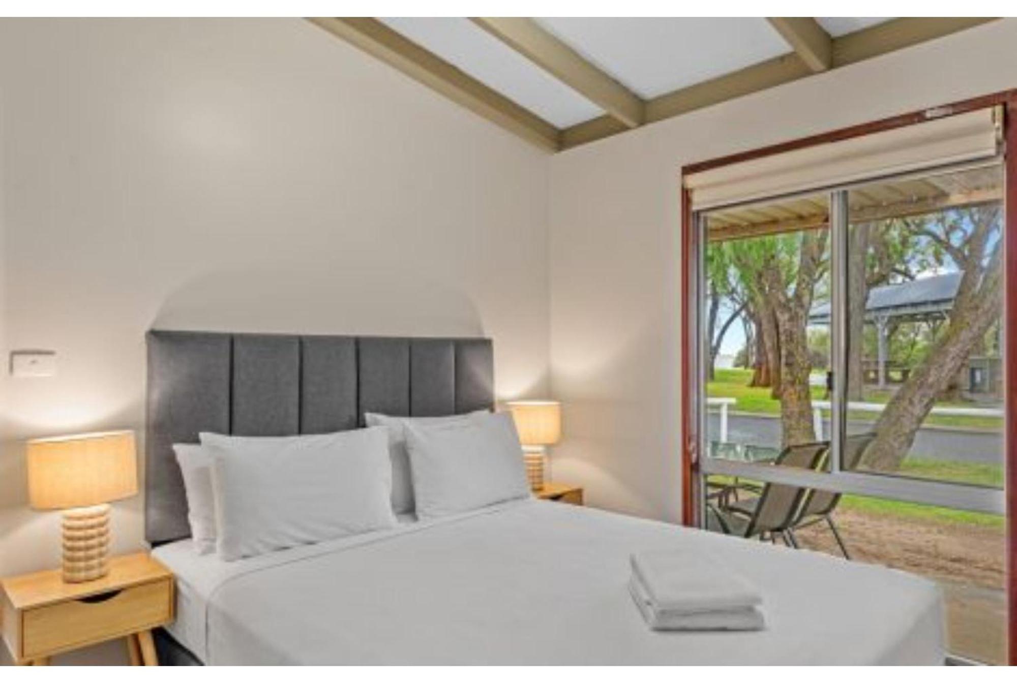Discovery Parks - Busselton Room photo