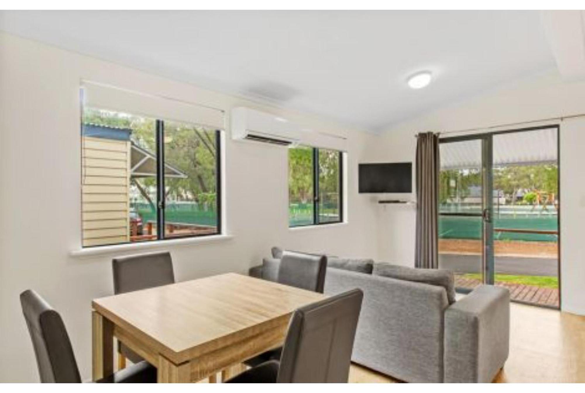Discovery Parks - Busselton Room photo